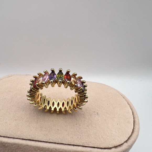 Gold Tone Rainbow Rhinestone RIng and C hoop pierced earrings - Picture 5 of 16